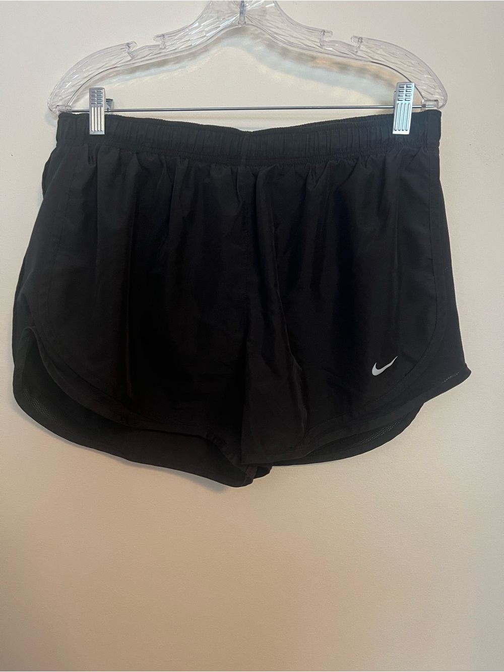 Nike Black Women’s Tempo Athletic Shorts